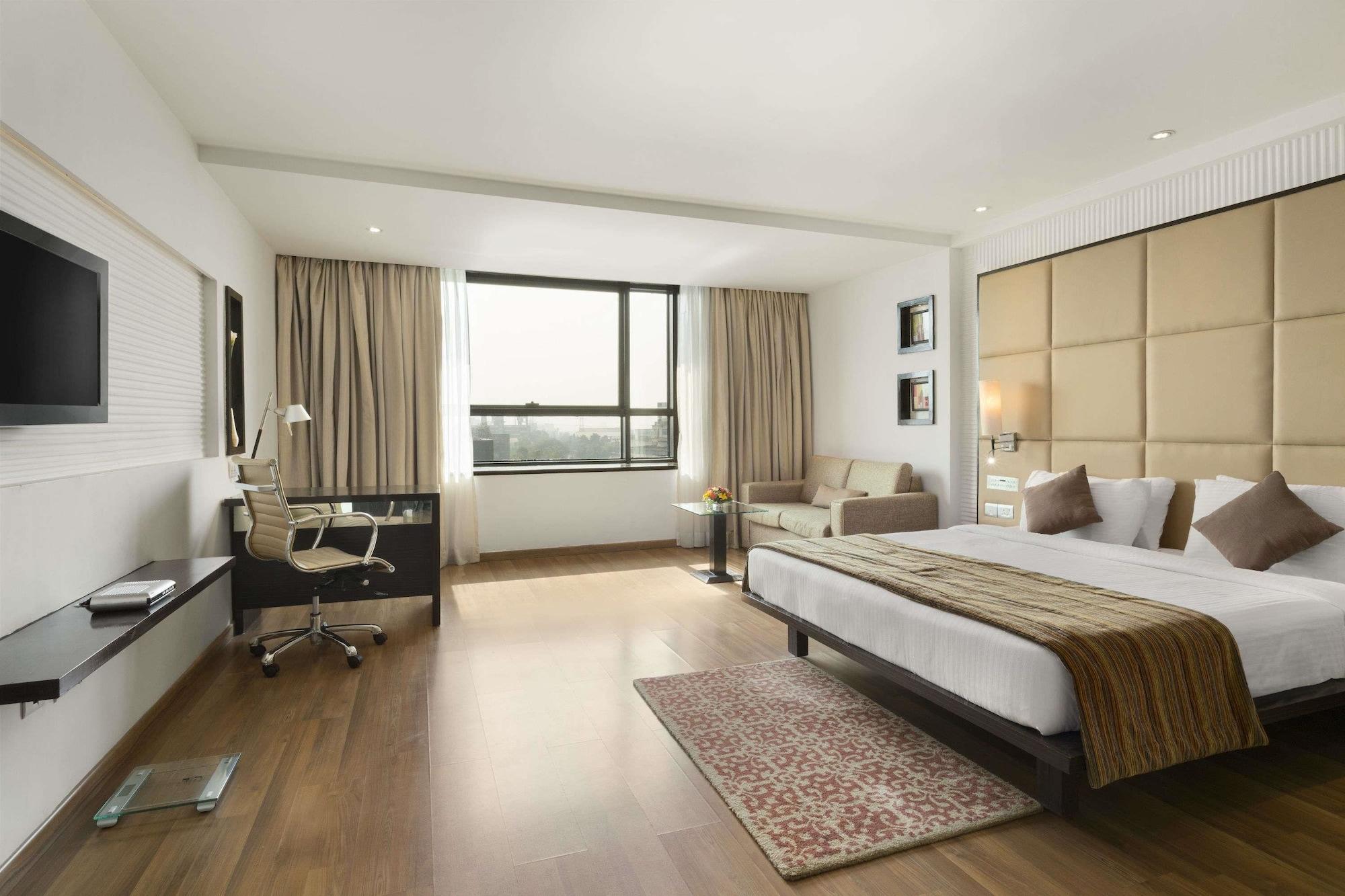 Ramada By Wyndham Navi Mumbai Hotel Exterior photo