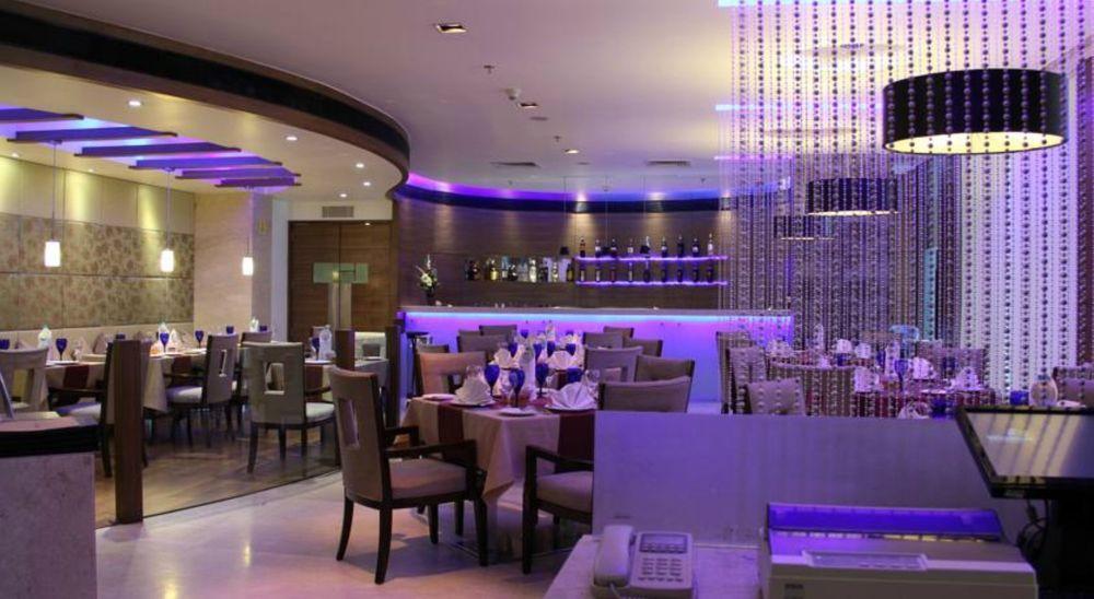 Ramada By Wyndham Navi Mumbai Hotel Exterior photo