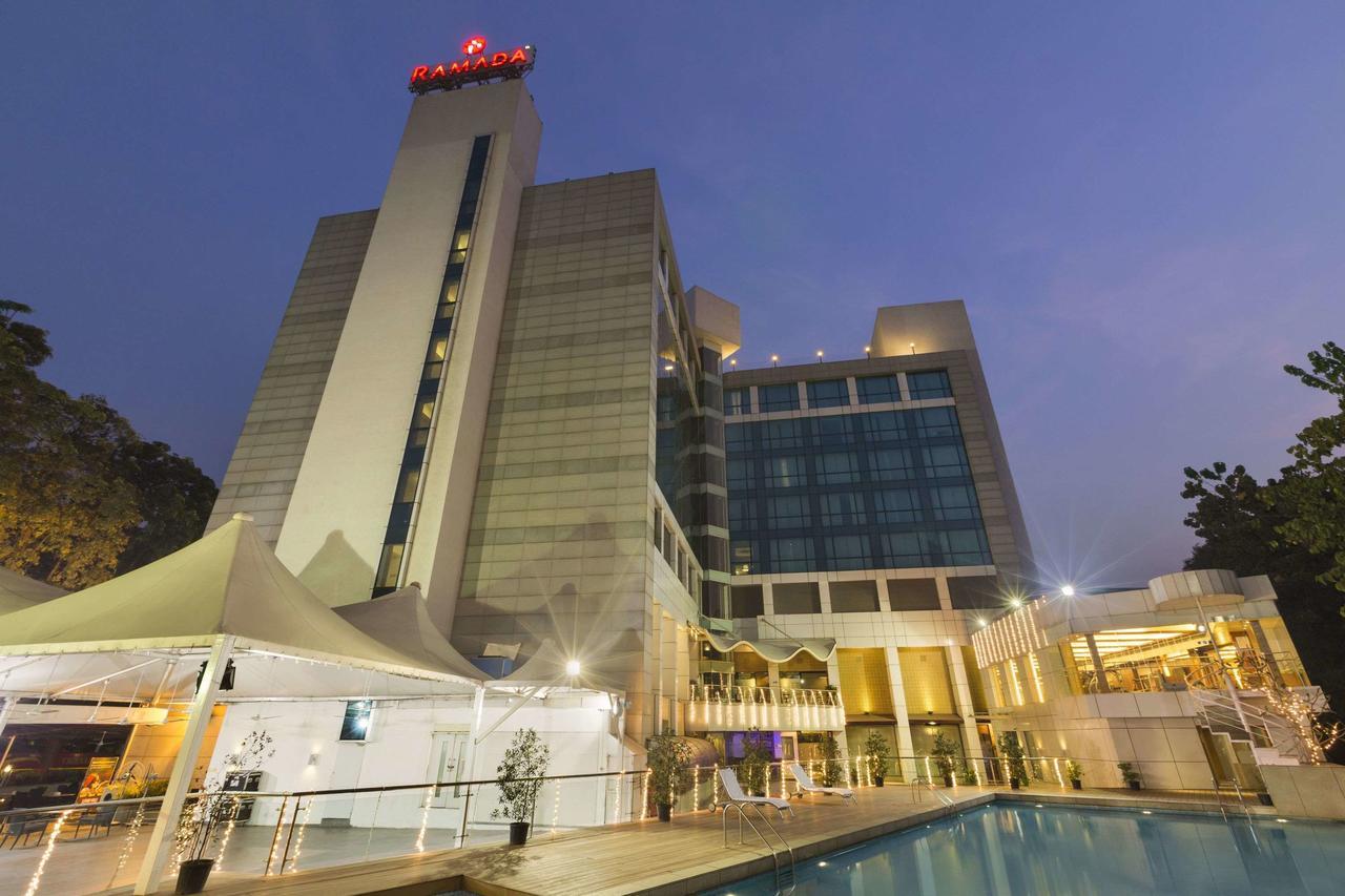 Ramada By Wyndham Navi Mumbai Hotel Exterior photo