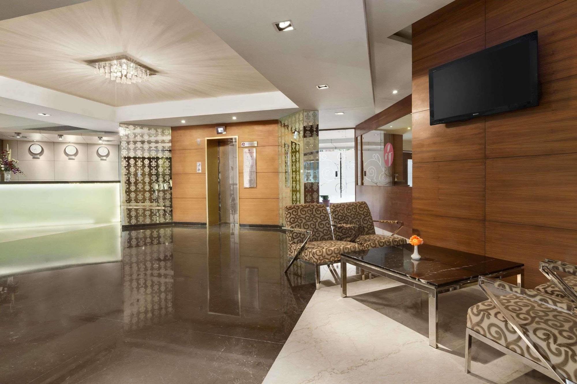 Ramada By Wyndham Navi Mumbai Hotel Exterior photo
